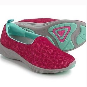 Vionic AMS Pink Hydra Mesh Slip On Sneakers